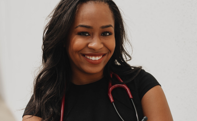 Ho Din Award Winner and Anesthesiology Resident, Cayenne Price, M.D.