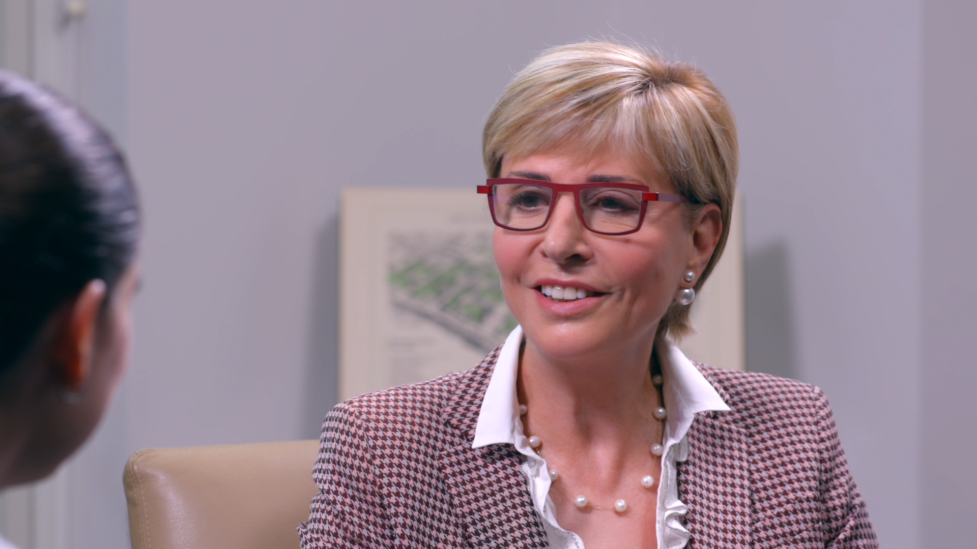 carine feyten of Texas Women's University talking and smiling.